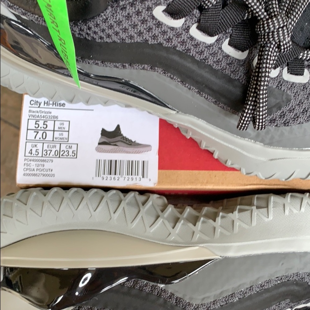 VANS CITY HI-RISE BLACK/DRIZZLE WMNS - Picture 12 of 16
